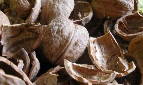 Coquilles de noix pour le psoriasis